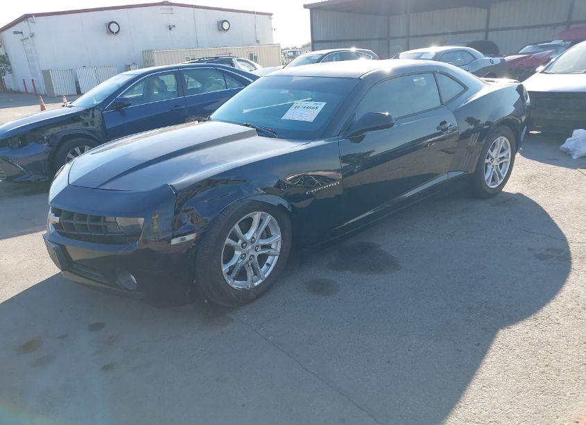 Photo 2 of 2013 Chevrolet Camaro 1LT (VIN 2G1FB1E3XD9128683)