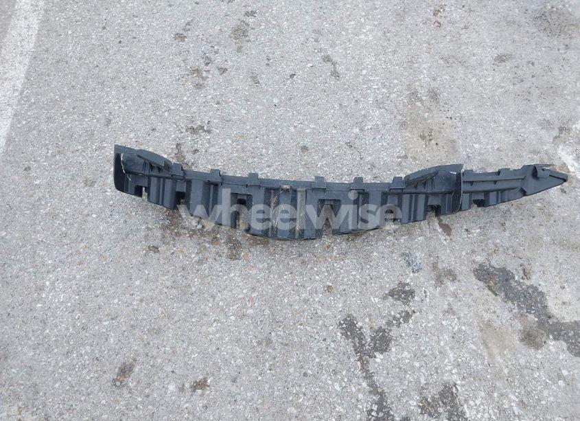 Photo 12 of 2013 Chevrolet Camaro 1LT (VIN 2G1FB1E3XD9142079)