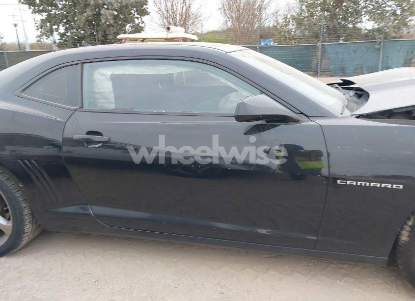 Photo 13 of 2013 Chevrolet Camaro 1LT (VIN 2G1FB1E3XD9145614)