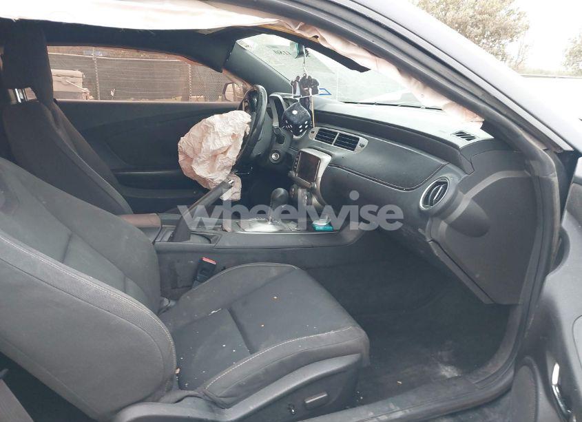 Photo 5 of 2013 Chevrolet Camaro 1LT (VIN 2G1FB1E3XD9145614)