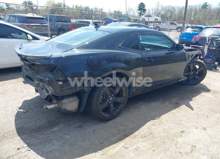 Photo 4 of 2013 Chevrolet Camaro 1LT (VIN 2G1FB1E3XD9227973)