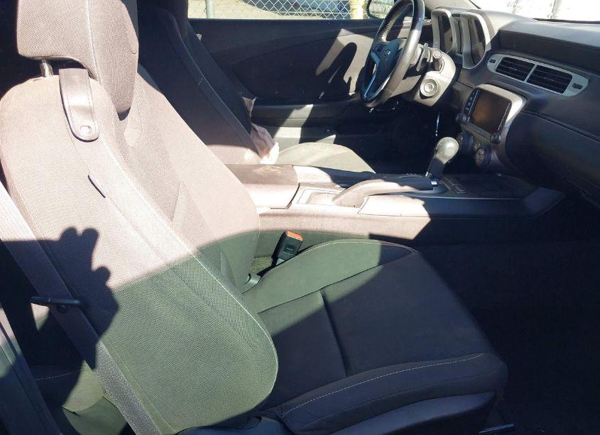 Photo 5 of 2014 Chevrolet Camaro 1LT (VIN 2G1FB1E3XE9199643)