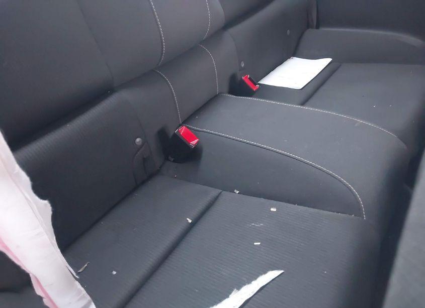 Photo 8 of 2014 Chevrolet Camaro 1LT (VIN 2G1FB1E3XE9251272)