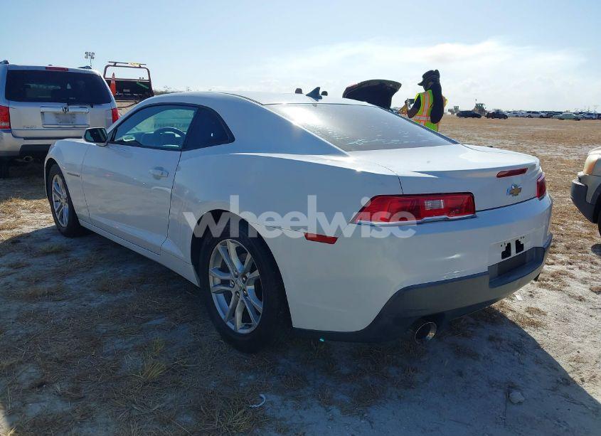 Photo 3 of 2015 Chevrolet Camaro 2LS (VIN 2G1FB1E3XF9171441)