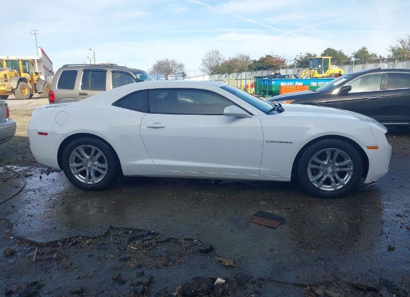 Photo 13 of 2011 Chevrolet Camaro 1LT (VIN 2G1FB1ED0B9173928)