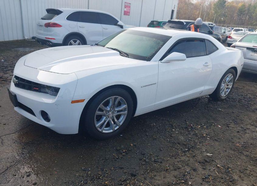 Photo 2 of 2011 Chevrolet Camaro 1LT (VIN 2G1FB1ED0B9173928)
