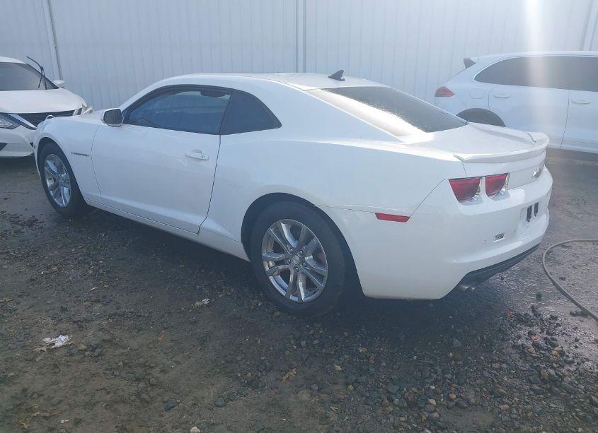 Photo 3 of 2011 Chevrolet Camaro 1LT (VIN 2G1FB1ED0B9173928)
