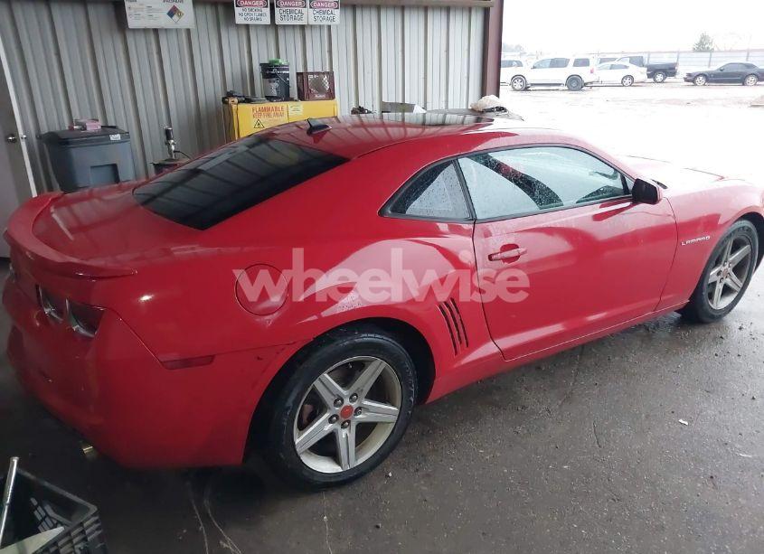 Photo 4 of 2011 Chevrolet Camaro 1LT (VIN 2G1FB1ED0B9195573)