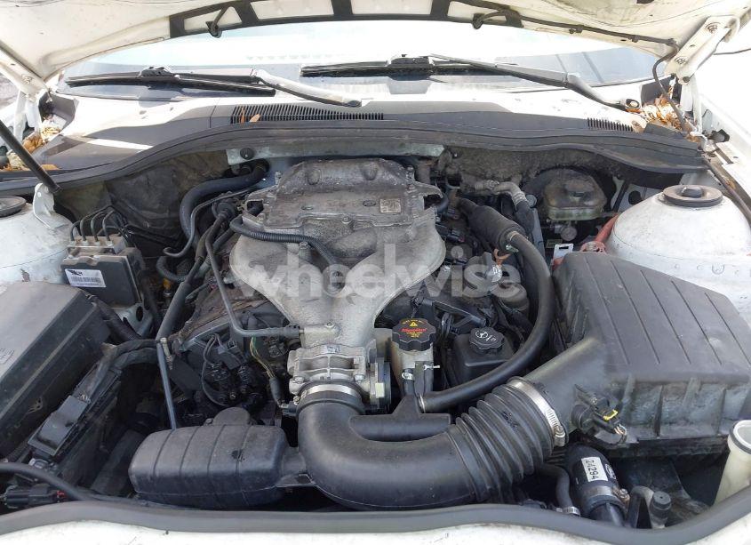 Photo 10 of 2011 Chevrolet Camaro 1LT (VIN 2G1FB1ED1B9121112)