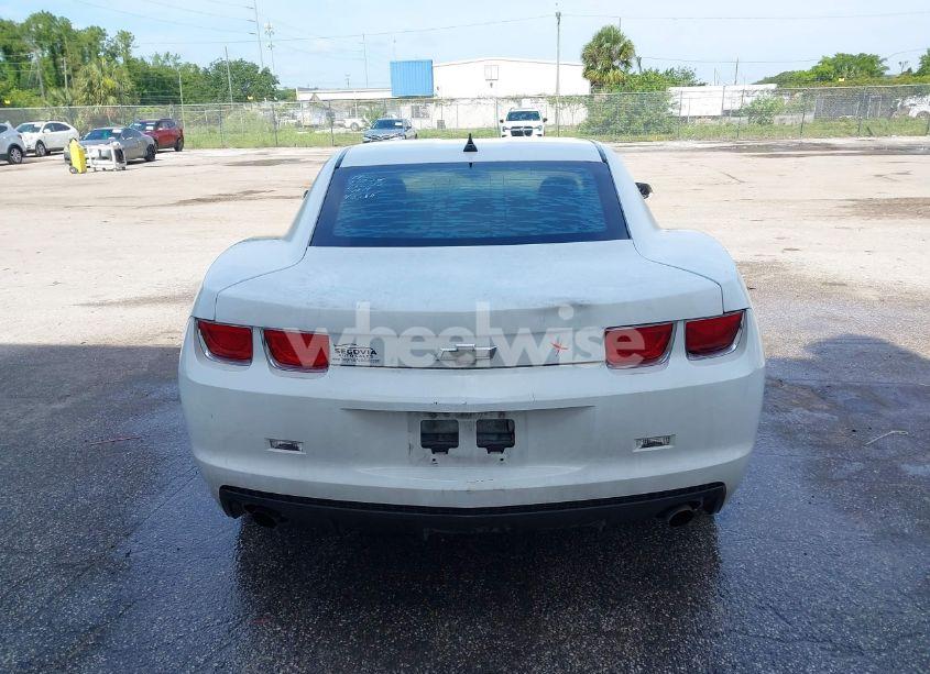 Photo 16 of 2011 Chevrolet Camaro 1LT (VIN 2G1FB1ED1B9121112)