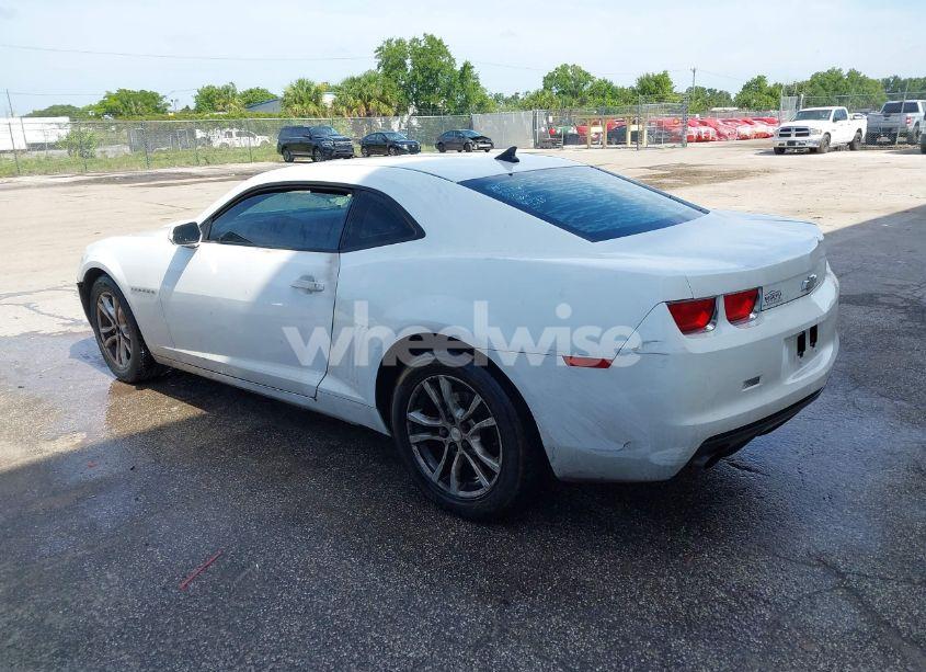 Photo 3 of 2011 Chevrolet Camaro 1LT (VIN 2G1FB1ED1B9121112)