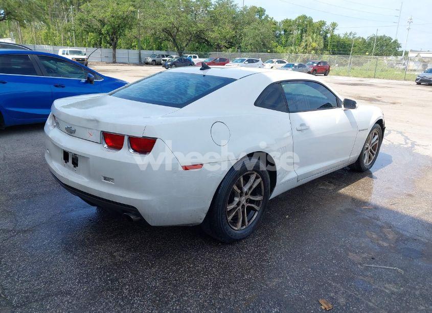 Photo 4 of 2011 Chevrolet Camaro 1LT (VIN 2G1FB1ED1B9121112)