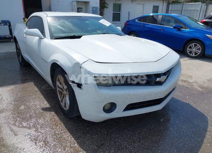 Photo 6 of 2011 Chevrolet Camaro 1LT (VIN 2G1FB1ED1B9121112)