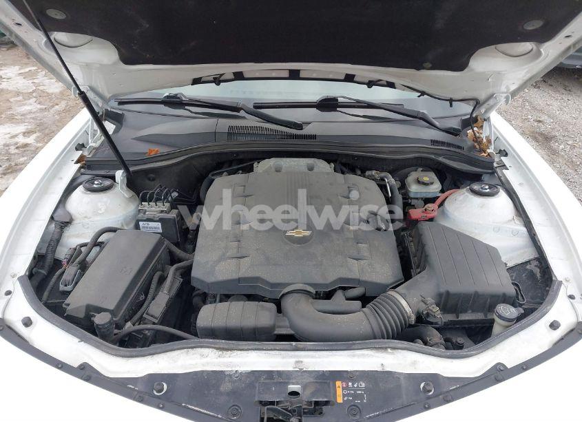 Photo 10 of 2011 Chevrolet Camaro 1LT (VIN 2G1FB1ED1B9129839)