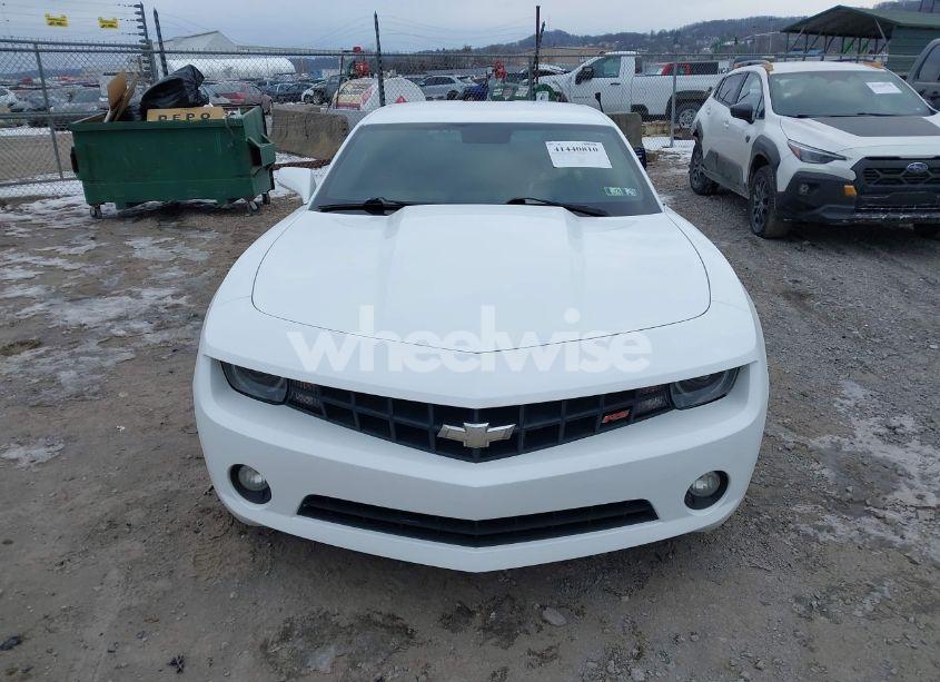 Photo 12 of 2011 Chevrolet Camaro 1LT (VIN 2G1FB1ED1B9129839)
