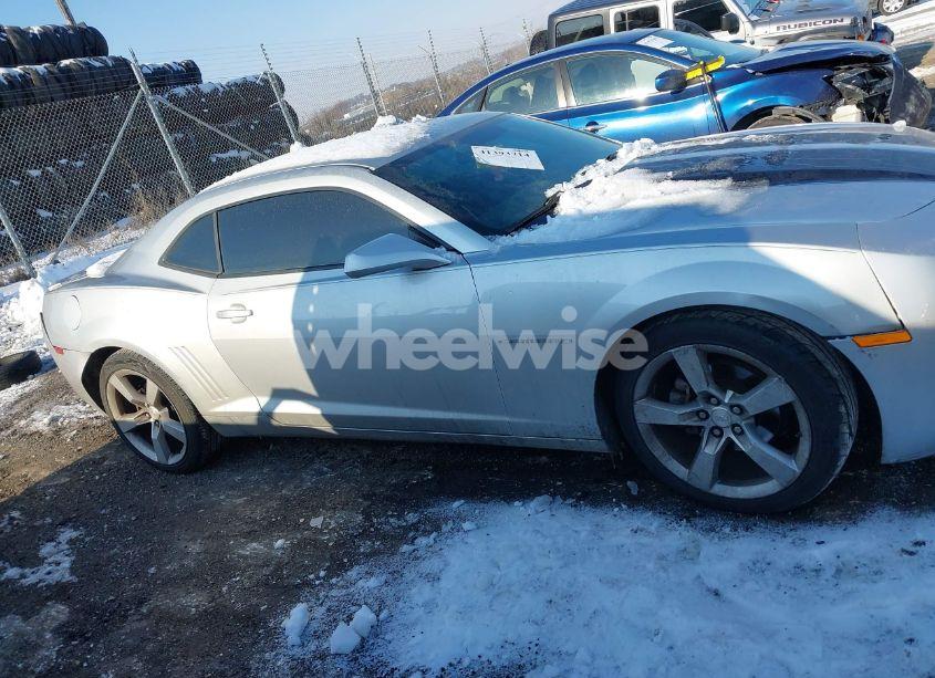 Photo 13 of 2011 Chevrolet Camaro 1LT (VIN 2G1FB1ED1B9201588)