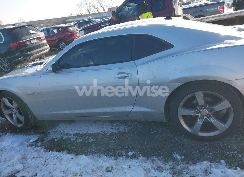 Photo 14 of 2011 Chevrolet Camaro 1LT (VIN 2G1FB1ED1B9201588)