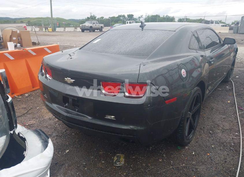 Photo 16 of 2011 Chevrolet Camaro 1LT (VIN 2G1FB1ED2B9166351)