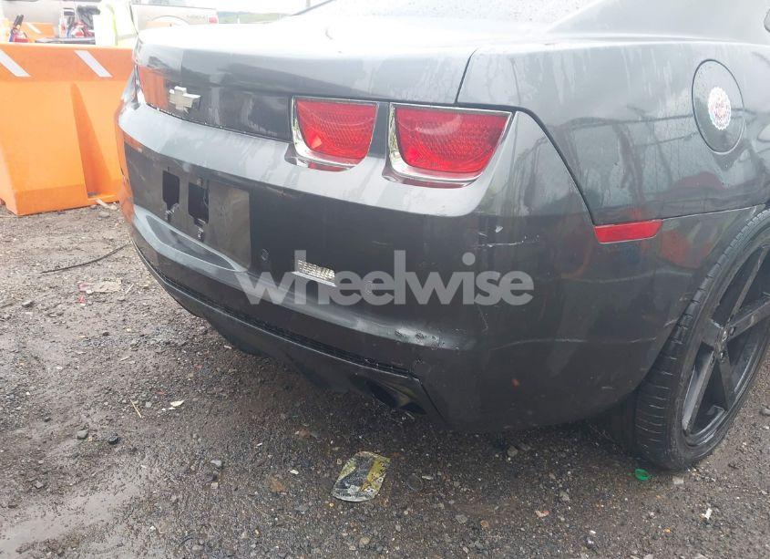 Photo 17 of 2011 Chevrolet Camaro 1LT (VIN 2G1FB1ED2B9166351)