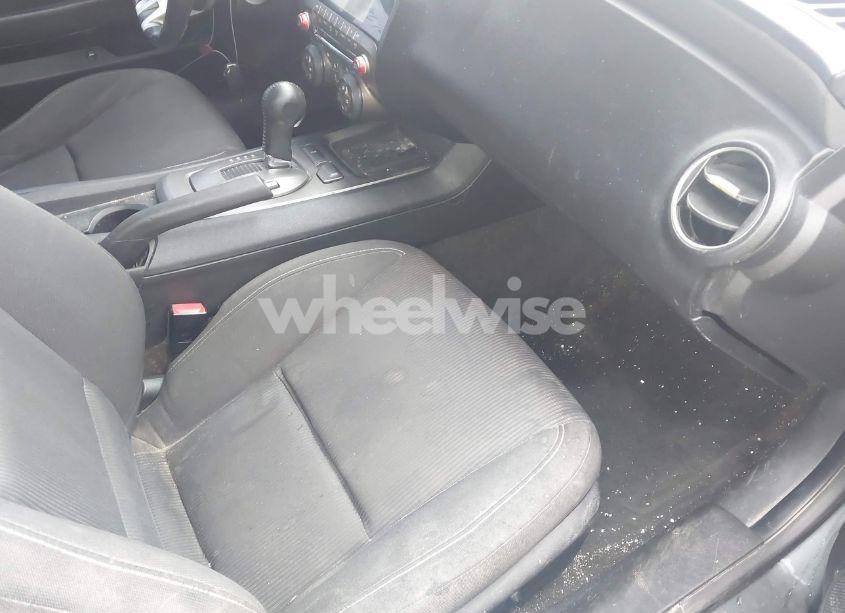 Photo 5 of 2011 Chevrolet Camaro 1LT (VIN 2G1FB1ED2B9166351)