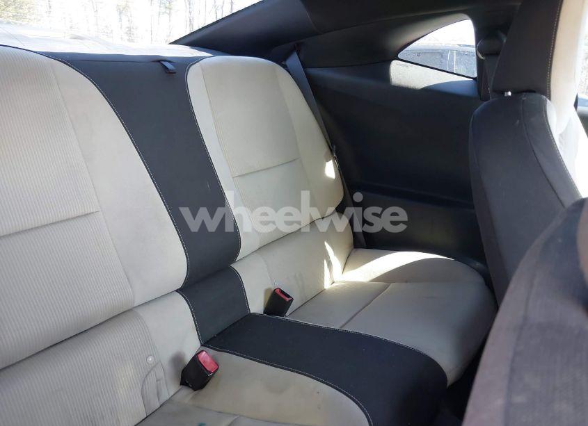 Photo 8 of 2011 Chevrolet Camaro 1LT (VIN 2G1FB1ED3B9142866)