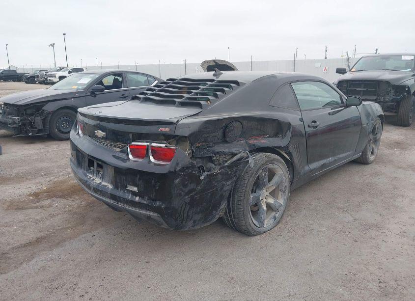Photo 4 of 2011 Chevrolet Camaro 1LT (VIN 2G1FB1ED3B9144133)