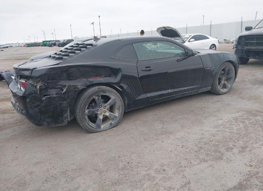 Photo 6 of 2011 Chevrolet Camaro 1LT (VIN 2G1FB1ED3B9144133)