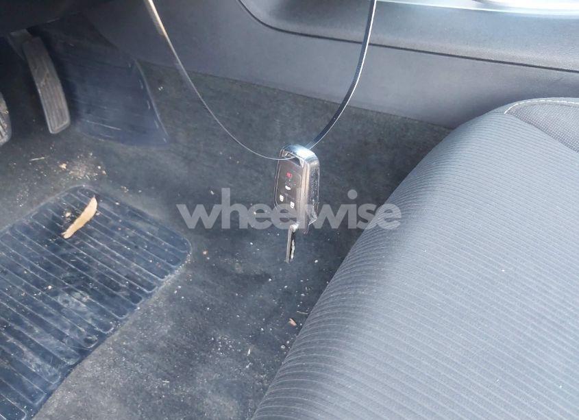 Photo 11 of 2011 Chevrolet Camaro 1LT (VIN 2G1FB1ED3B9207571)