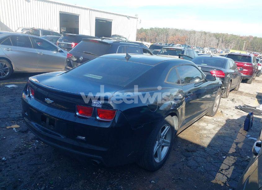Photo 4 of 2011 Chevrolet Camaro 1LT (VIN 2G1FB1ED3B9207571)
