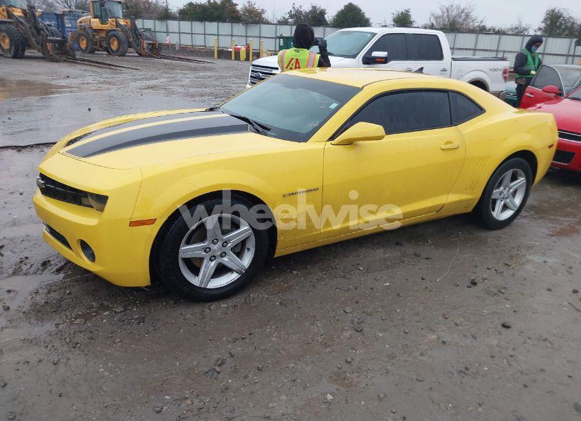 Photo 2 of 2011 Chevrolet Camaro 1LT (VIN 2G1FB1ED4B9127518)