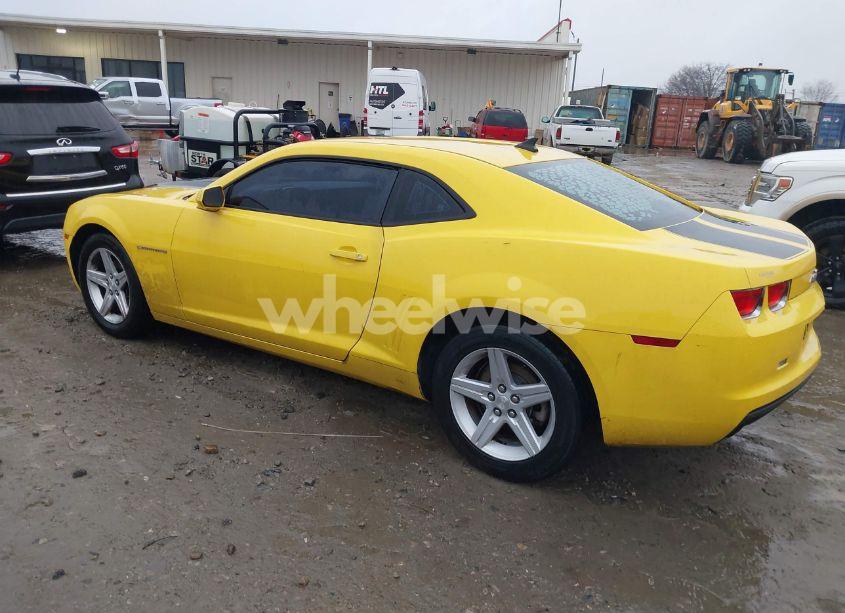 Photo 3 of 2011 Chevrolet Camaro 1LT (VIN 2G1FB1ED4B9127518)