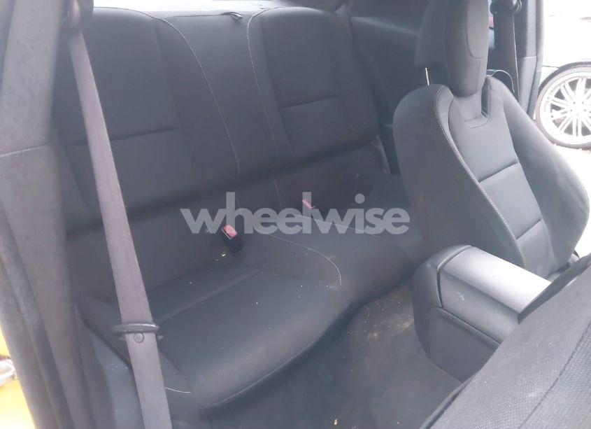 Photo 8 of 2011 Chevrolet Camaro 1LT (VIN 2G1FB1ED4B9127518)