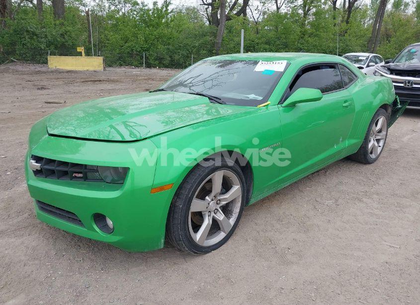 Photo 2 of 2011 Chevrolet Camaro 1LT (VIN 2G1FB1ED5B9135028)