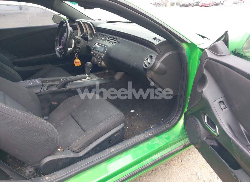 Photo 5 of 2011 Chevrolet Camaro 1LT (VIN 2G1FB1ED5B9135028)