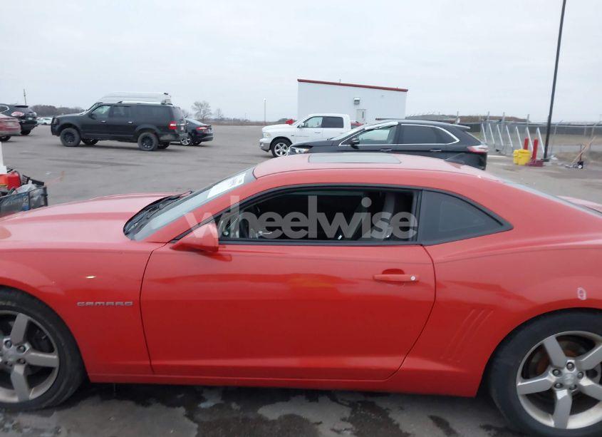 Photo 14 of 2011 Chevrolet Camaro 1LT (VIN 2G1FB1ED5B9200234)