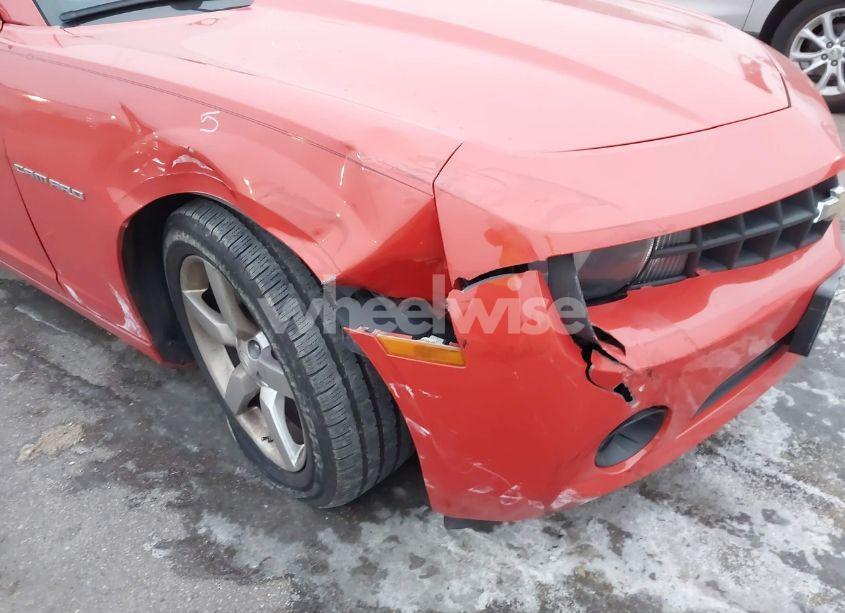 Photo 6 of 2011 Chevrolet Camaro 1LT (VIN 2G1FB1ED5B9200234)