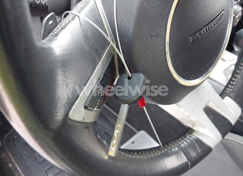 Photo 11 of 2011 Chevrolet Camaro 1LT (VIN 2G1FB1ED5B9211945)