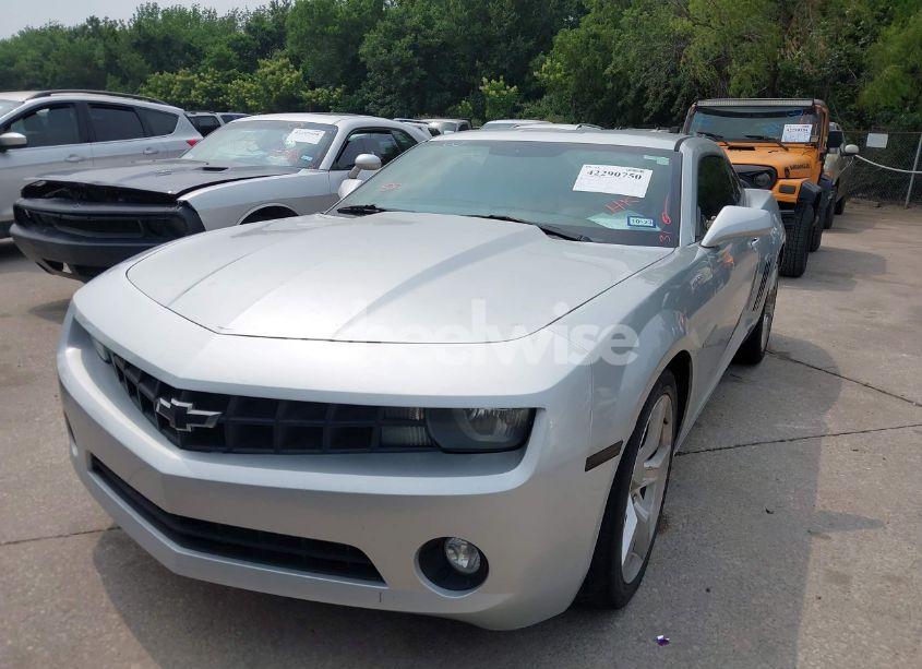Photo 6 of 2011 Chevrolet Camaro 1LT (VIN 2G1FB1ED5B9211945)