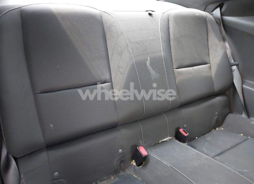 Photo 8 of 2011 Chevrolet Camaro 1LT (VIN 2G1FB1ED5B9211945)