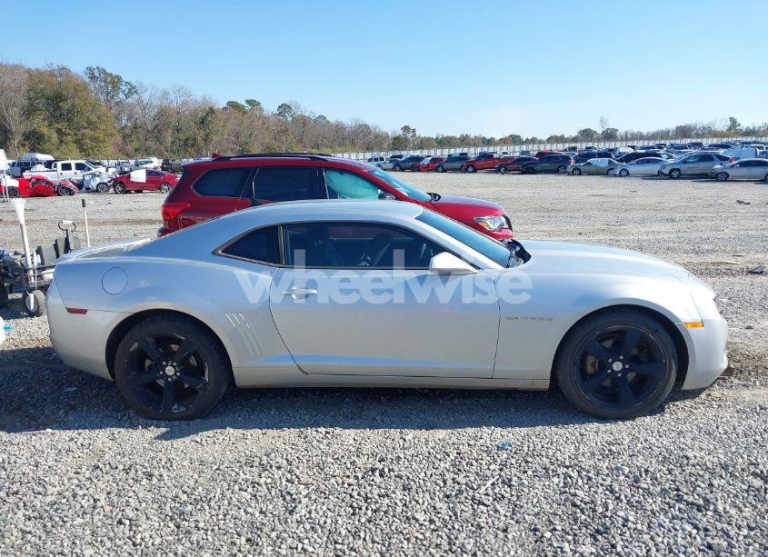 Photo 13 of 2011 Chevrolet Camaro 1LT (VIN 2G1FB1ED6B9109618)