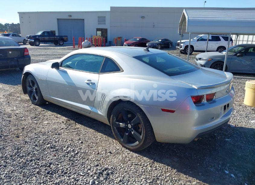 Photo 3 of 2011 Chevrolet Camaro 1LT (VIN 2G1FB1ED6B9109618)