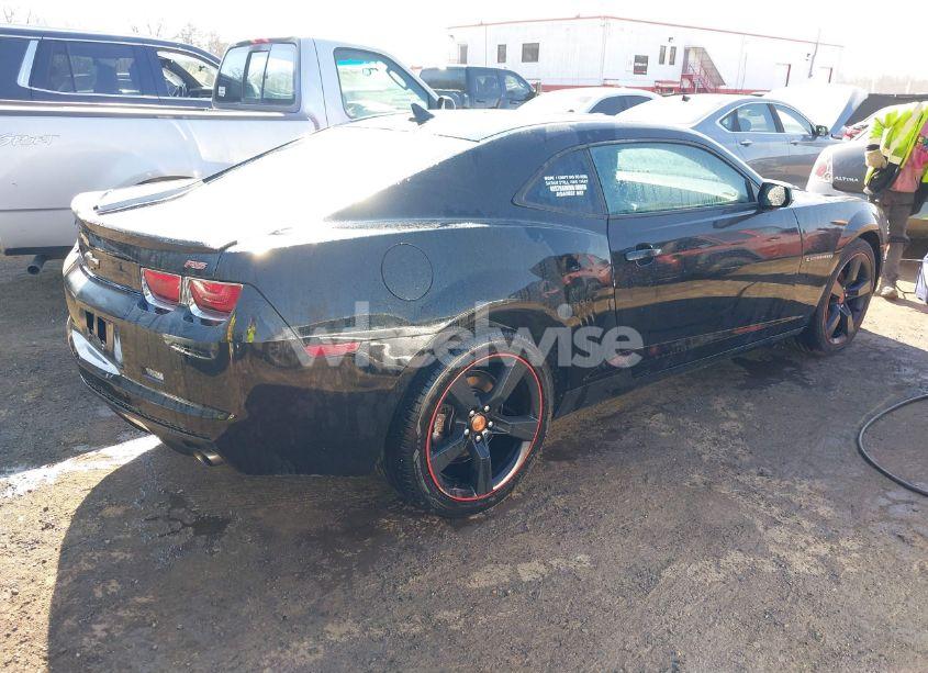 Photo 4 of 2011 Chevrolet Camaro 1LT (VIN 2G1FB1ED6B9119968)