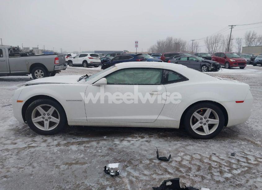 Photo 14 of 2011 Chevrolet Camaro 1LT (VIN 2G1FB1ED6B9141078)