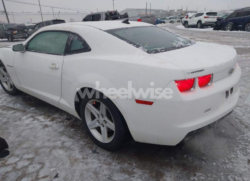 Photo 3 of 2011 Chevrolet Camaro 1LT (VIN 2G1FB1ED6B9141078)