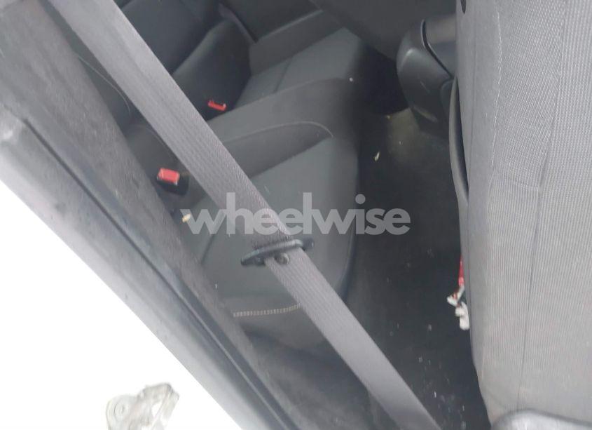 Photo 8 of 2011 Chevrolet Camaro 1LT (VIN 2G1FB1ED6B9141078)