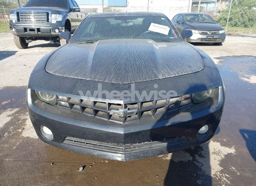 Photo 6 of 2011 Chevrolet Camaro 1LT (VIN 2G1FB1ED6B9166854)