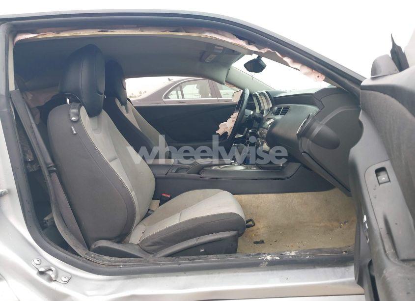 Photo 5 of 2011 Chevrolet Camaro 1LT (VIN 2G1FB1ED6B9188773)