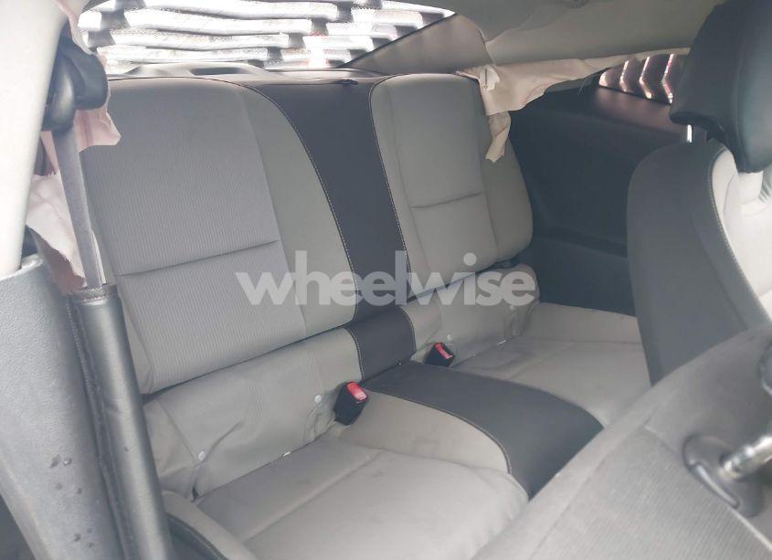 Photo 8 of 2011 Chevrolet Camaro 1LT (VIN 2G1FB1ED6B9188773)