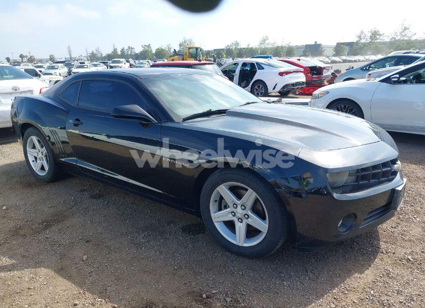 2011 Chevrolet Camaro 1LT (VIN 2G1FB1ED7B9145656) main photo