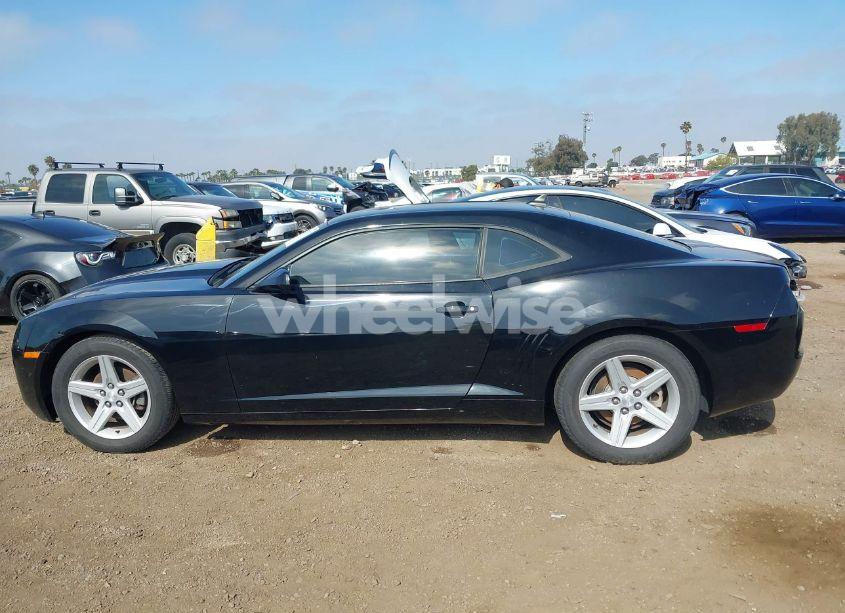 Photo 14 of 2011 Chevrolet Camaro 1LT (VIN 2G1FB1ED7B9145656)